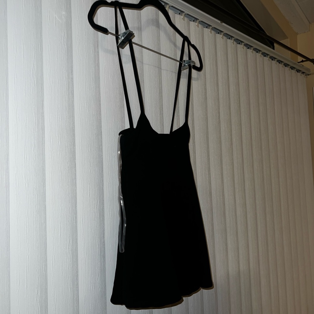 Black shirt